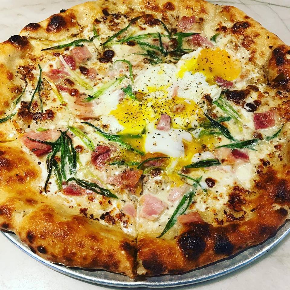 Carbonara Pizza